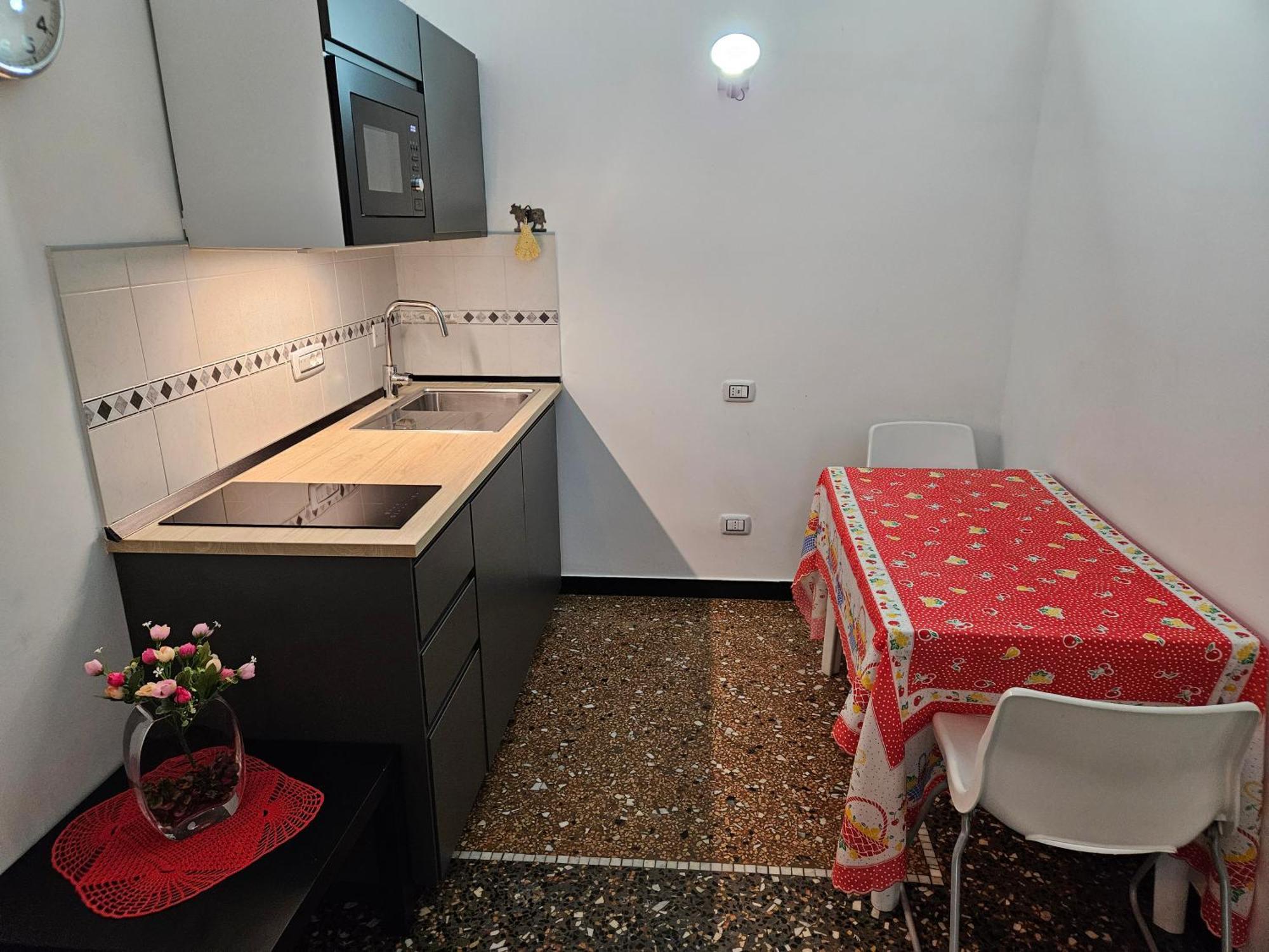 Hotel House LeoMar di Sara Genova Camera foto