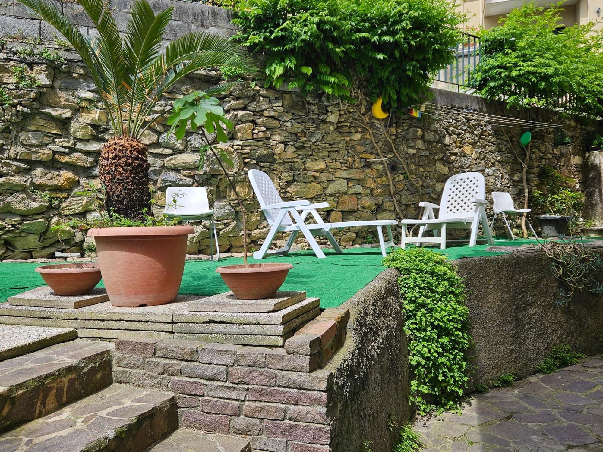 Hotel House LeoMar di Sara Genova Esterno foto