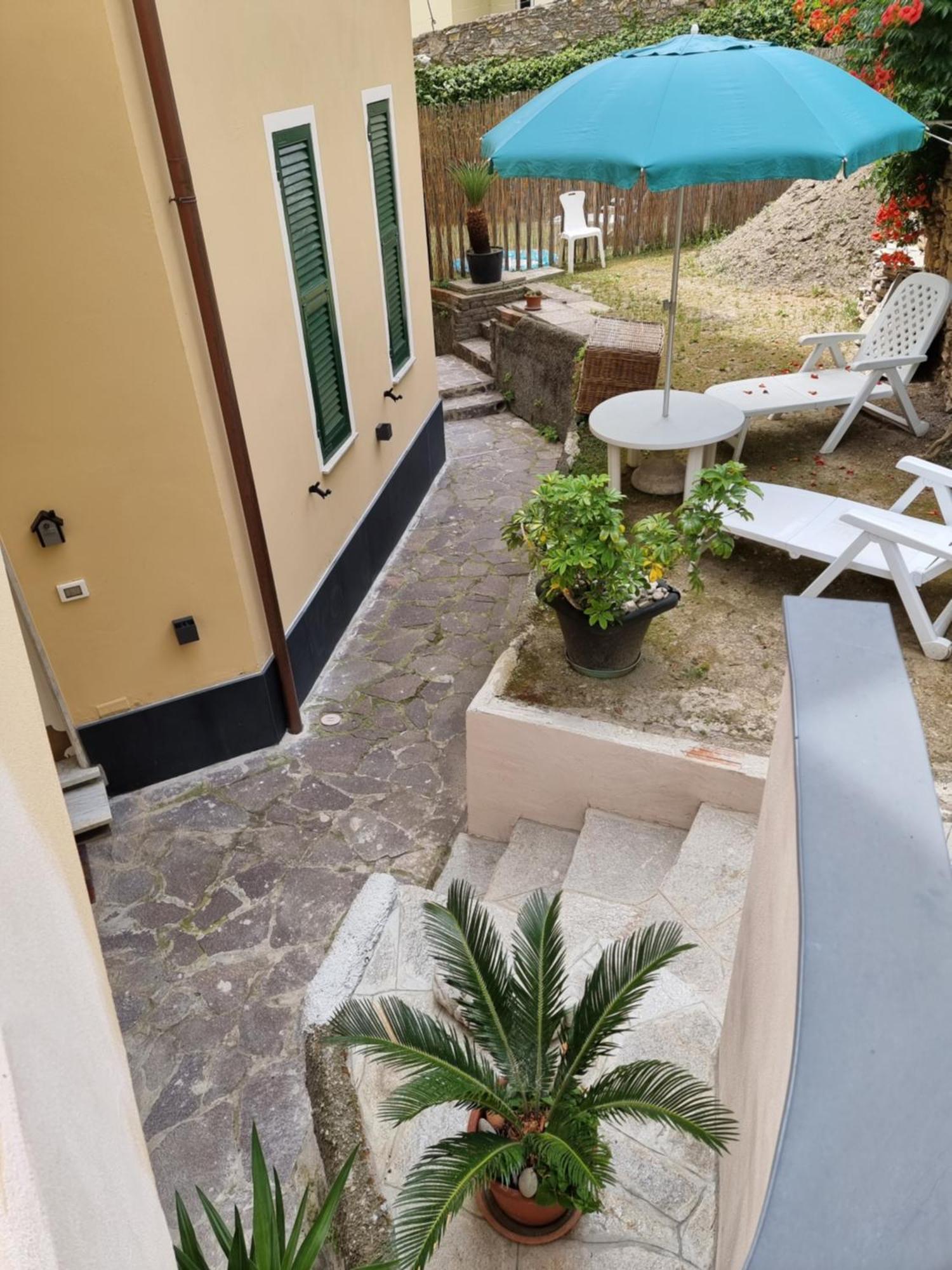 Hotel House LeoMar di Sara Genova Esterno foto